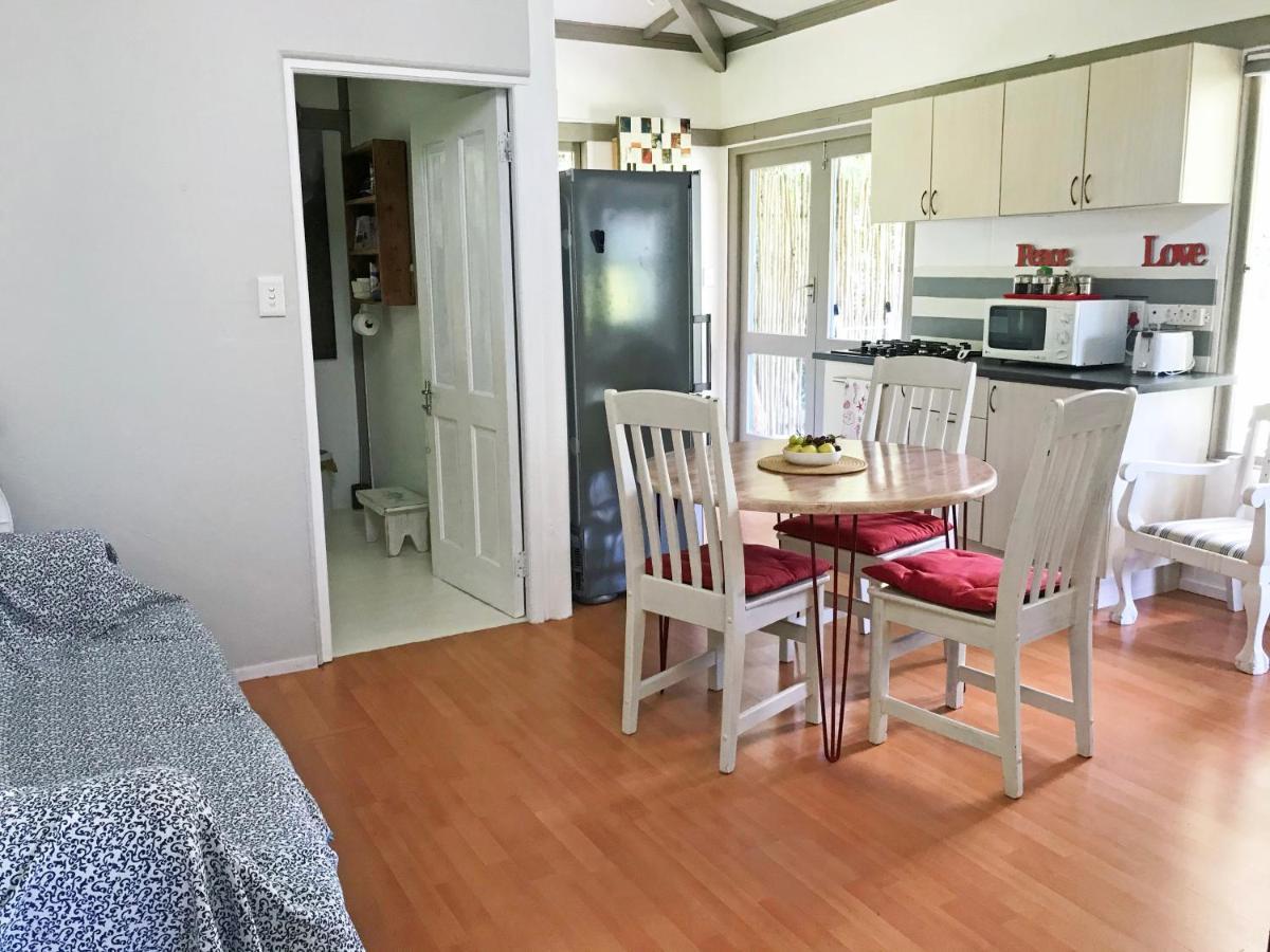 Loeriewood Garden Apartment, Hunters Home Книсна Екстер'єр фото