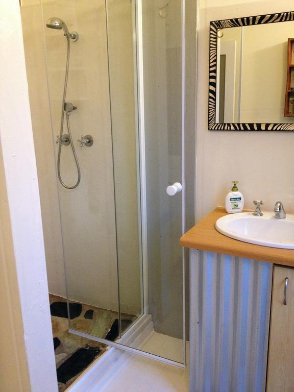 Loeriewood Garden Apartment, Hunters Home Книсна Екстер'єр фото